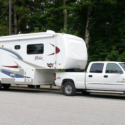 RV Fifth Wheel Camper Towing