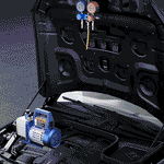 4 CFM Vacuum Pump & Manifold Gauge Kit