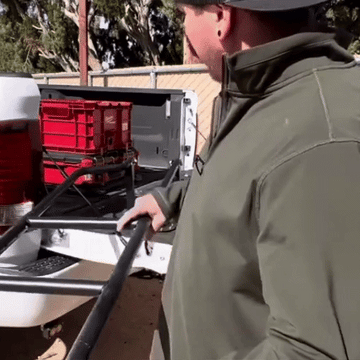 Rotatable Truck Tailgate Ladder - 0