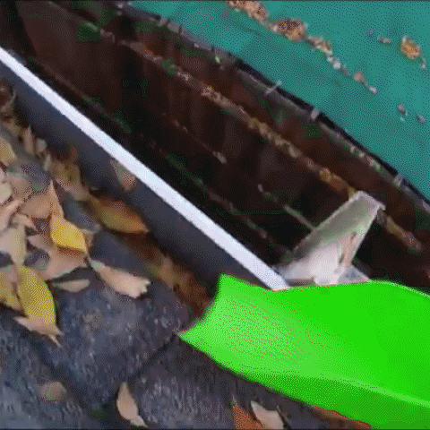2-in-1 Gutter Cleaning Claws and Scoop