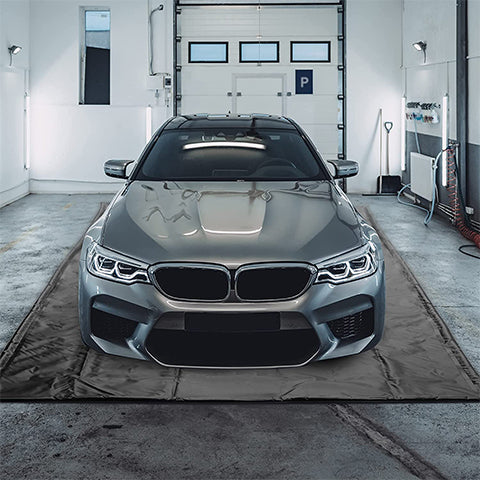 Containment Mat with car